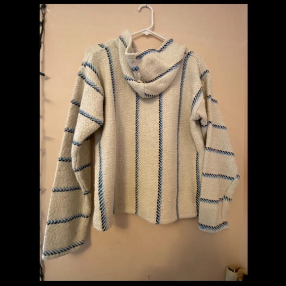 Drug Rug Sweater - Picture 2 of 3